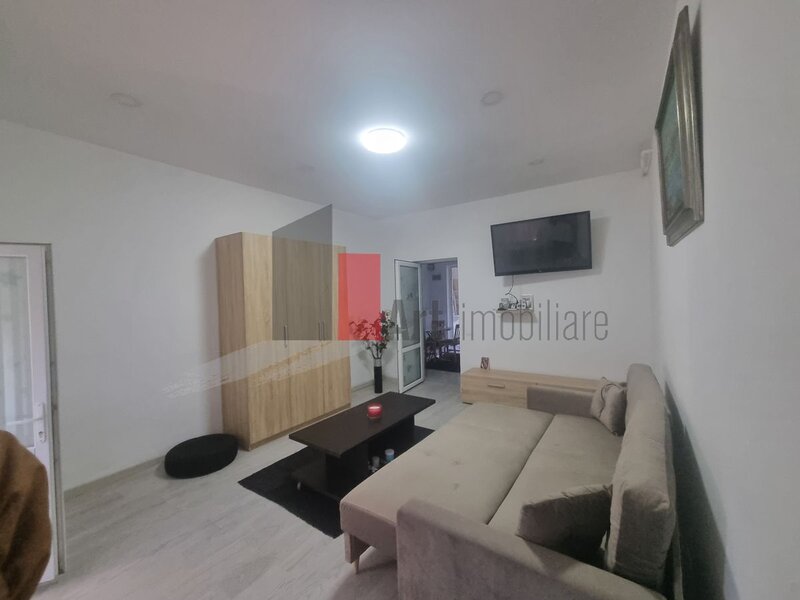 Garsoniera de vanzare in zona Bucurestii Noi/ parter casa/ vila